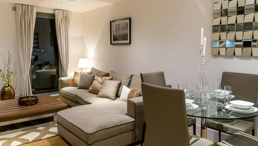 1 bedroom flat to rent in Portobello Square, Ladbroke Grove, W10-image 3