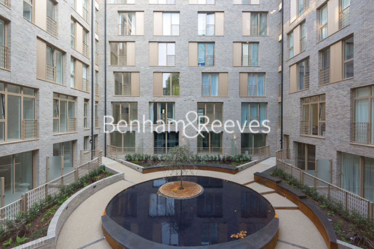 3 bedrooms flat to rent in St. Pancras Way, Camden, NW1-image 2