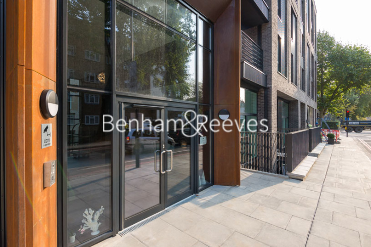 3 bedrooms flat to rent in St. Pancras Way, Camden, NW1-image 4