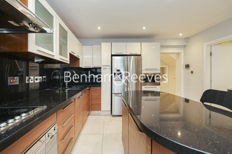 5 bedrooms house to rent in Cambridge Square, Hyde Park, W2-image 2