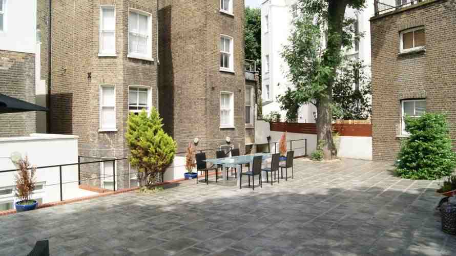 Studio flat to rent in St Stephens Gardens, Lancaster Gate, W2-image 9