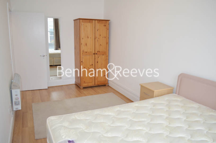 1 bedroom flat to rent in Earls Court Road, Kensington, SW5-image 3