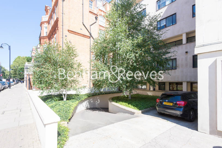 1 bedroom flat to rent in Palace Gate, Kensington, W8-image 5