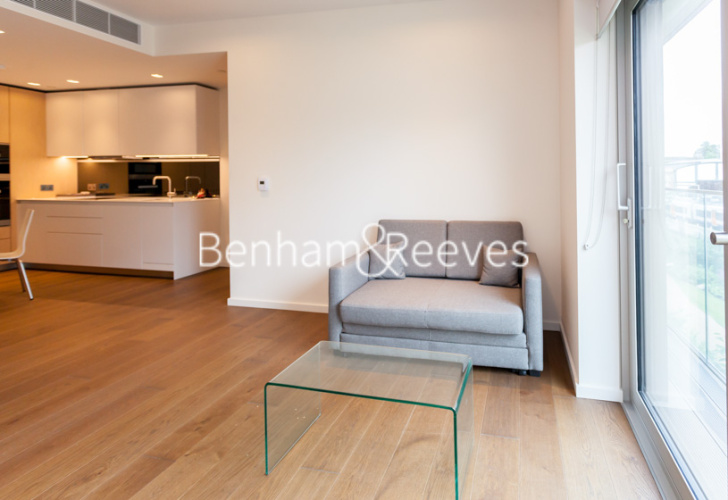 1 bedroom flat to rent in Columbia Gardens, Lillie Square, SW6-image 1