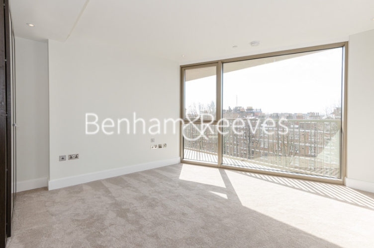 4 bedrooms house to rent in Sherrin House, Royal Warwick Square, W14-image 8