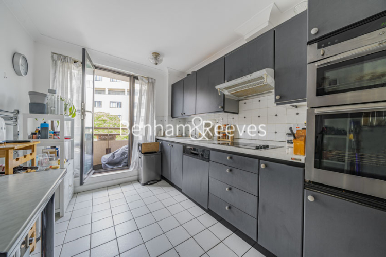 2  bedrooms flat to rent in Florence House, Kensington, W8-image 2