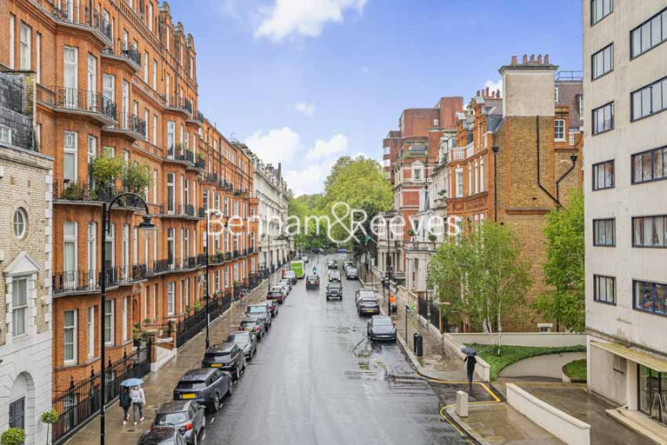 2  bedrooms flat to rent in Florence House, Kensington, W8-image 7