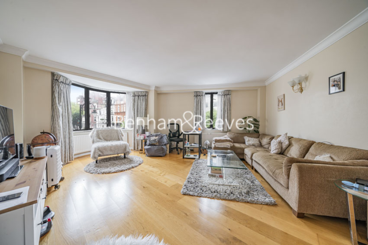 2  bedrooms flat to rent in Florence House, Kensington, W8-image 8