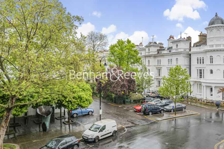 2  bedrooms flat to rent in Florence House, Kensington, W8-image 19