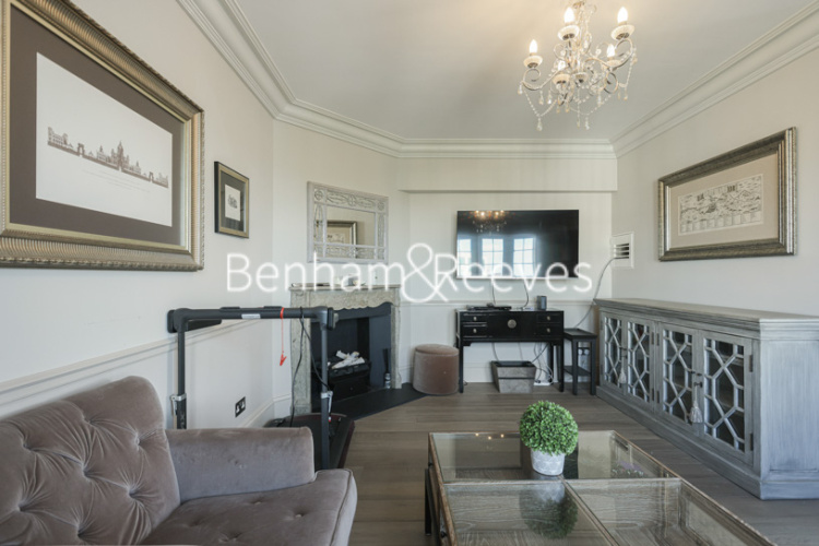 2 bedrooms flat to rent in Troy Court, Kensington High Street, W8-image 7