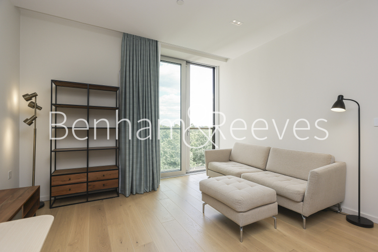 1  bedroom flat to rent in Lillie Square, Earls Court, SW6-image 1