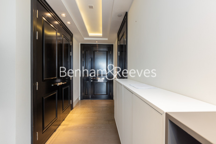 2 bedrooms flat to rent in Wolfe House, Kensington High Street, W14-image 14