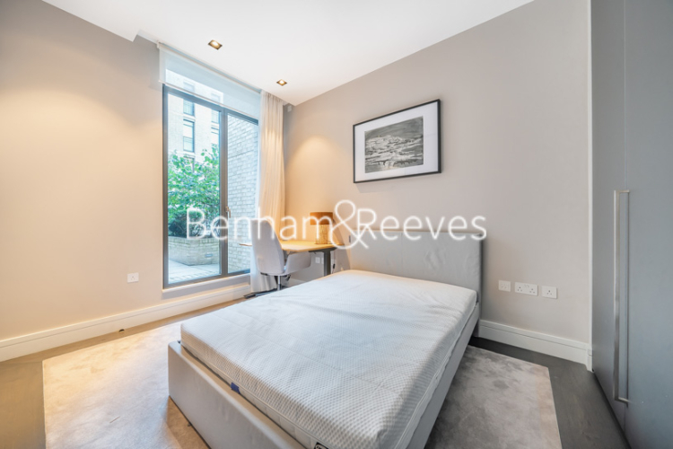 2 bedrooms house to rent in Young Street, Kensington, W8-image 3