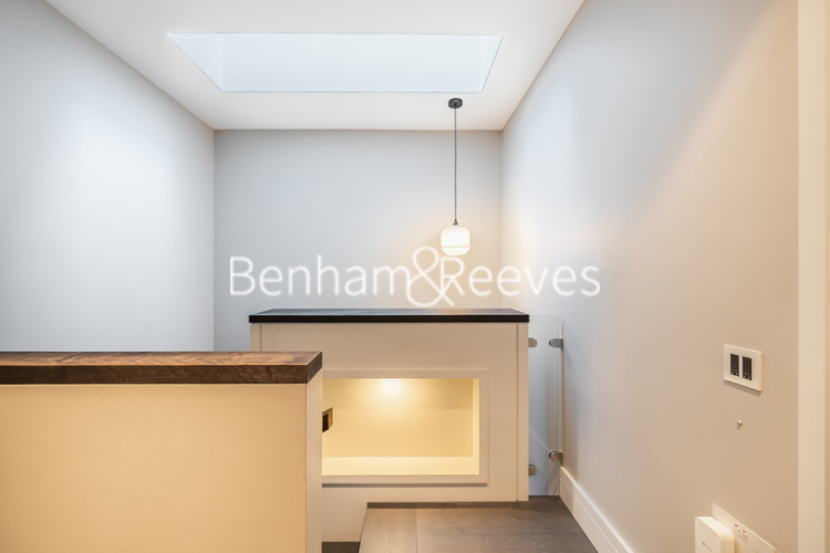 2 bedrooms house to rent in Young Street, Kensington, W8-image 18