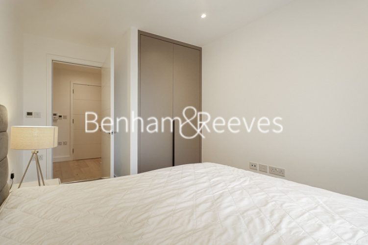 1 bedroom flat to rent in Sinclair Road, Kensington, W14-image 8