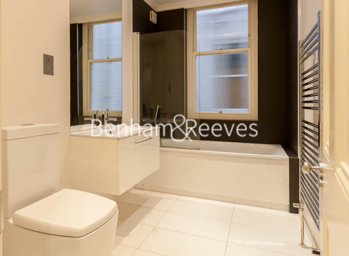 3 bedrooms flat to rent in Kensington Court Mansions, Kensington, W8-image 7