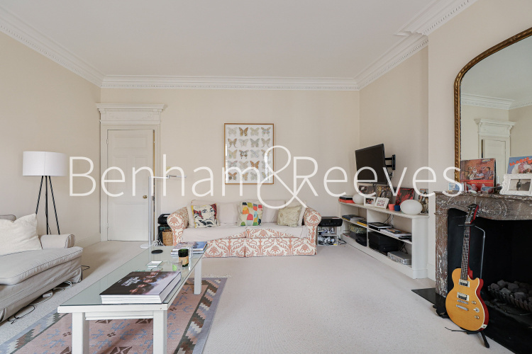 1 bedroom flat to rent in Durward House, Kensington Court, W8-image 1