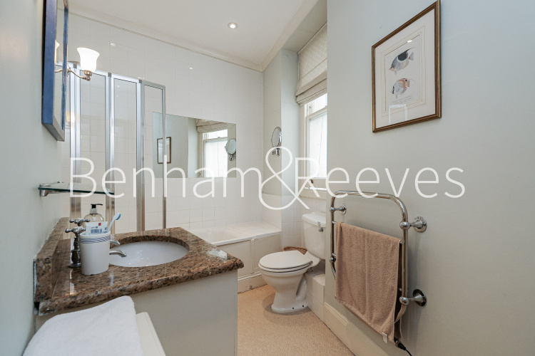 1 bedroom flat to rent in Durward House, Kensington Court, W8-image 5