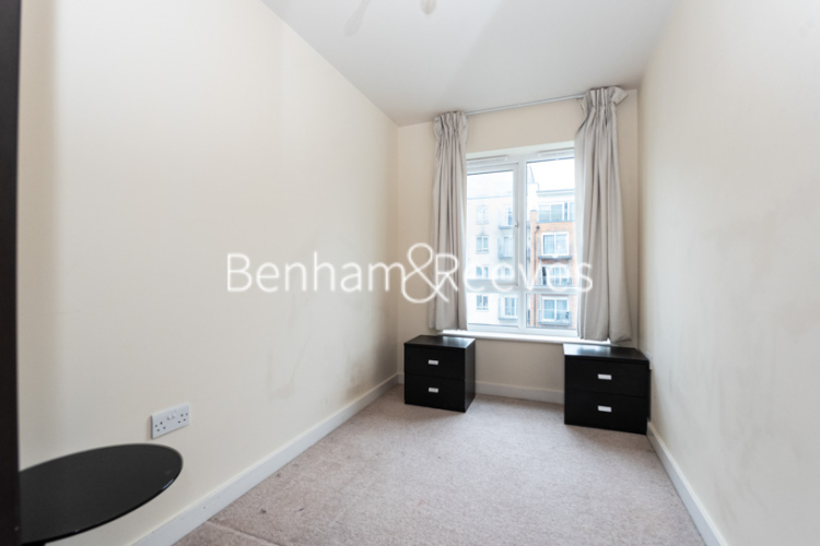 2 bedrooms flat to rent in Heritage Avenue, Beaufort Park, NW9-image 9