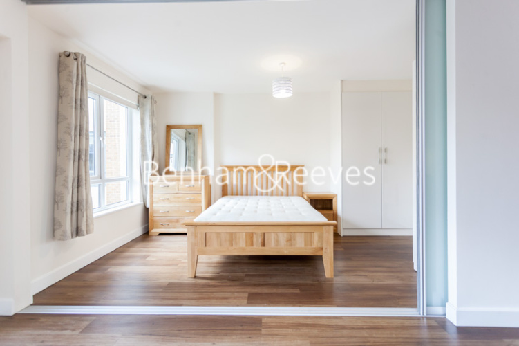 1 bedroom flat to rent in Boulevard Drive, Colindale, NW9-image 3