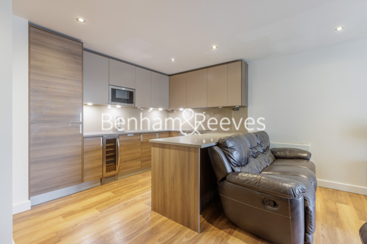 2 bedrooms flat to rent in Boulevard Drive, Colindale, NW9-image 8