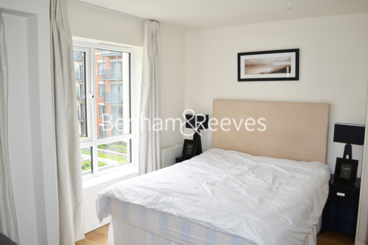 Studio flat to rent in Commander Avenue, Colindale, NW9-image 8