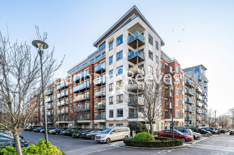 2 bedrooms flat to rent in Empire House, Colindale, NW9-image 18