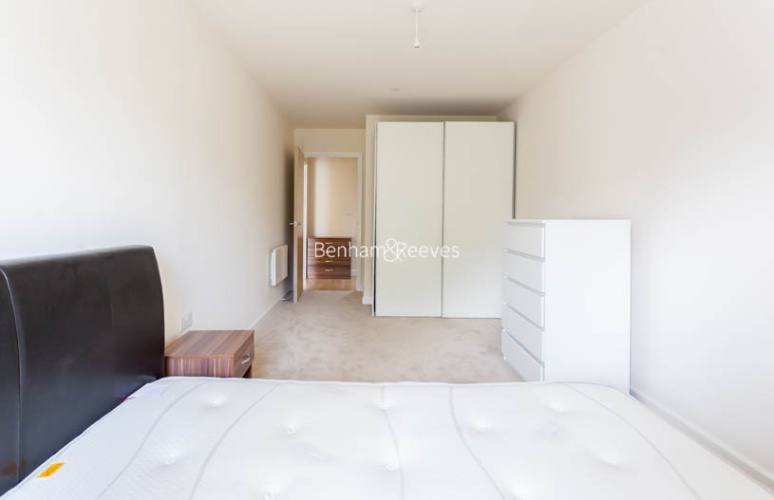 2 bedrooms flat to rent in Beaufort Square, Colindale, NW9-image 5