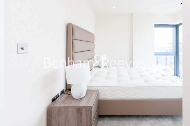 2  bedrooms flat to rent in Beaufort Park, Colindale, NW9-image 3