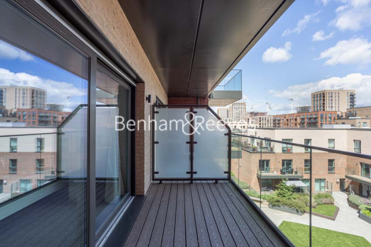 2 bedrooms flat to rent in Thonrey Close, Colindale, NW9-image 14