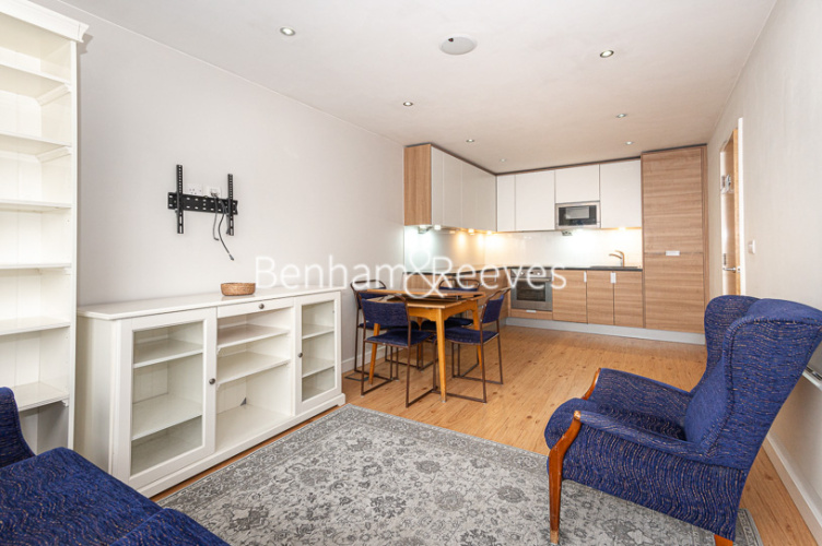 2 bedrooms flat to rent in Heritage Avenue, Beaufort Park, NW9-image 4