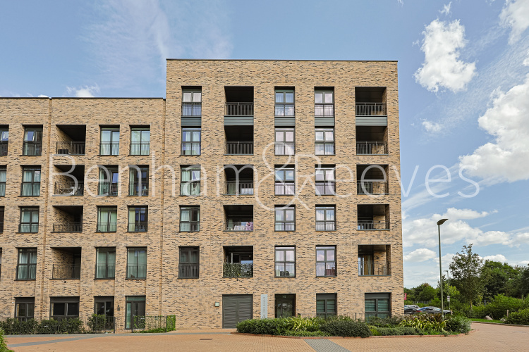 2 bedrooms flat to rent in Colindale Gardens, Beaufort Park, NW9-image 12