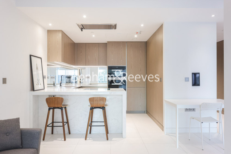 1 bedroom flat to rent in Landmark Place, Water Lane, EC3R-image 2