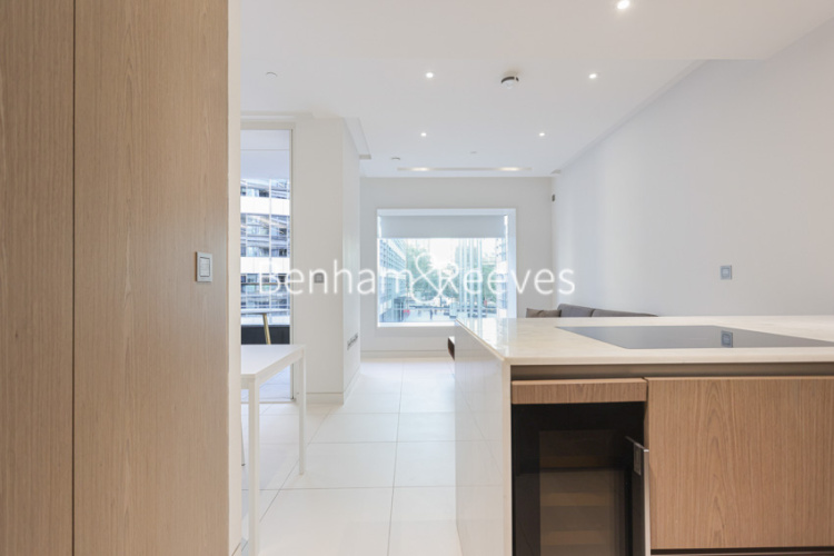 1 bedroom flat to rent in Landmark Place, Water Lane, EC3R-image 17