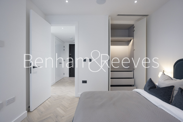 2 bedrooms flat to rent in Valencia Tower, Bollinder Place, EC1V-image 14