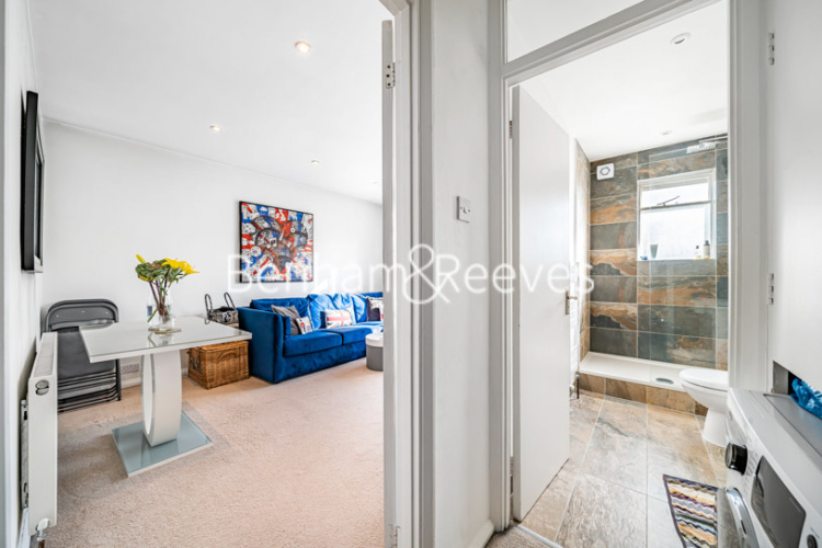 1 bedroom flat to rent in Fisher House, Ward Road, N19-image 6