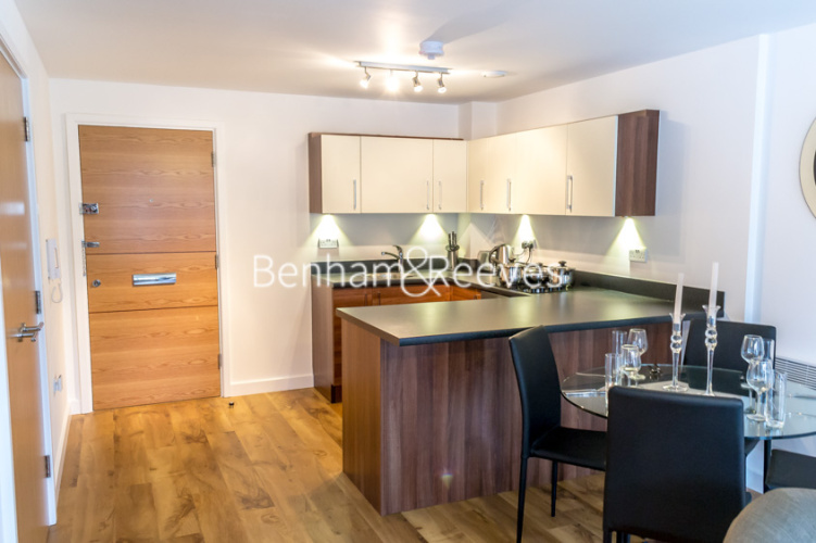 1 bedroom flat to rent in Park Lodge Avenue, West Drayton, UB7-image 10