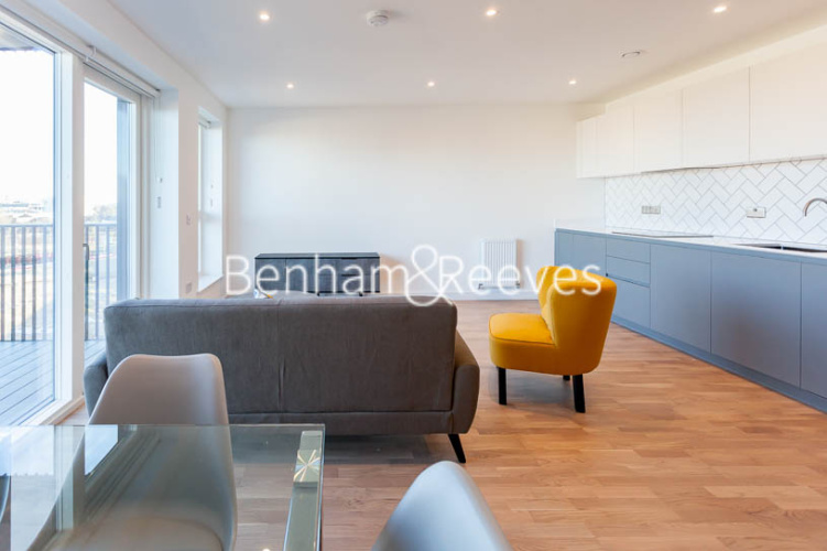 2 bedrooms flat to rent in Accolade Avenue, Southall, UB1-image 10