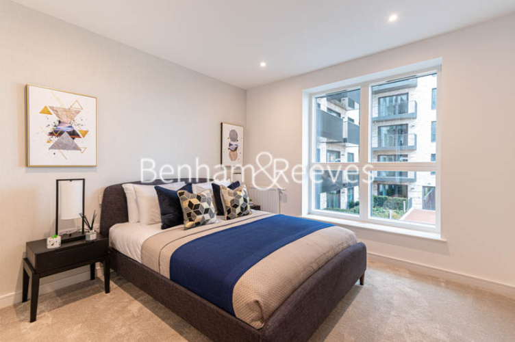 1 bedroom flat to rent in Greenleaf Walk, Southall, UB1-image 3