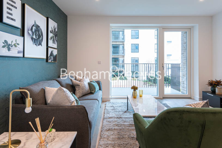 1 bedroom flat to rent in Greenleaf Walk, Southall, UB1-image 16