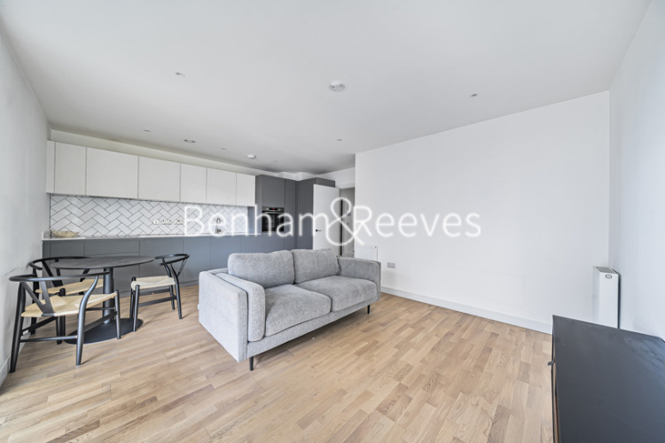 1 bedroom flat to rent in Greenleaf Walk, Southall, UB1-image 13