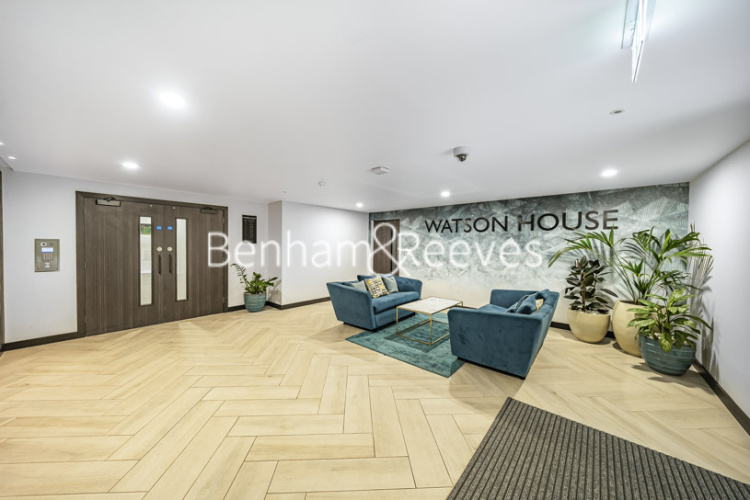 1 bedroom flat to rent in Greenleaf Walk, Southall, UB1-image 19