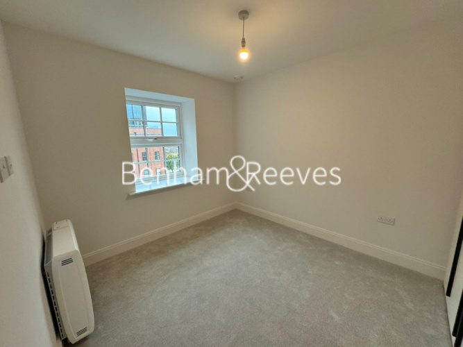 1 bedroom flat to rent in Memorial Avenue, Slough, SL1-image 8