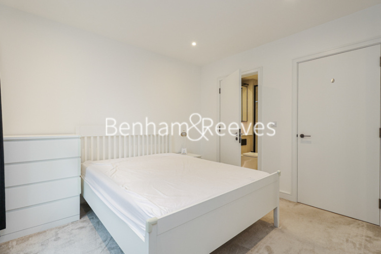 2 bedrooms flat to rent in Cedrus Avenue, Southall, UB1-image 9