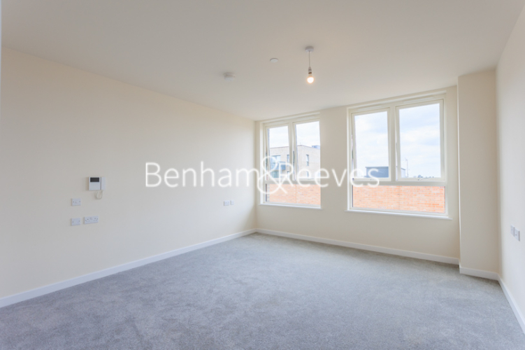 1 bedroom flat to rent in Eastman Road, Harrow, HA1-image 3