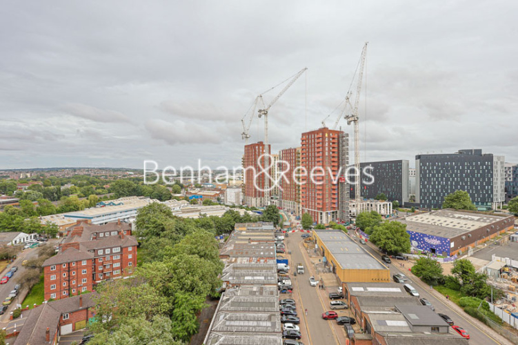 1  bedroom flat to rent in North End Road, Wembley, HA9-image 17