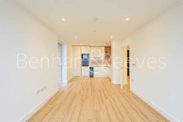 2 bedrooms flat to rent in Quay Walk, Grand Union, HA0-image 4