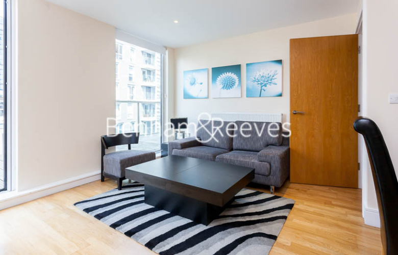 1  bedroom flat to rent in Denison House, Lanterns Way, E14-image 1