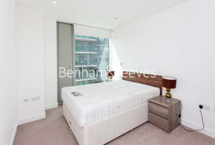 2 bedrooms flat to rent in Marsh Wall, Canary Wharf, E14-image 2