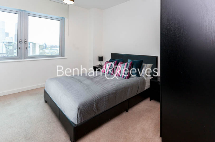 1  bedroom flat to rent in Ross Way, Langdon Park, E14-image 3